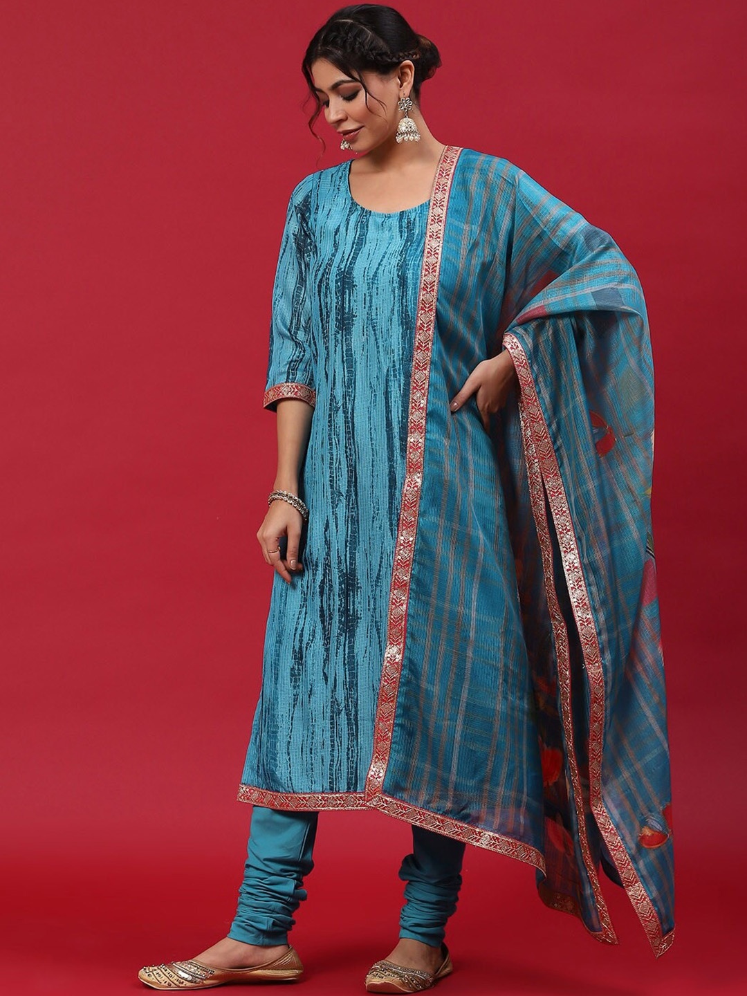 

AKS Abstract Printed Regular Sequinned Kurta With Churidar & Dupatta, Blue