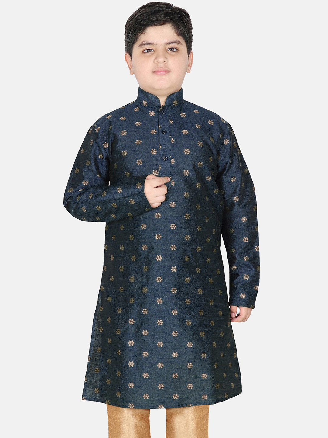 

SG YUVRAJ Boys Ethnic Motifs Woven Design Indigo Jacquard Kurta, Navy blue