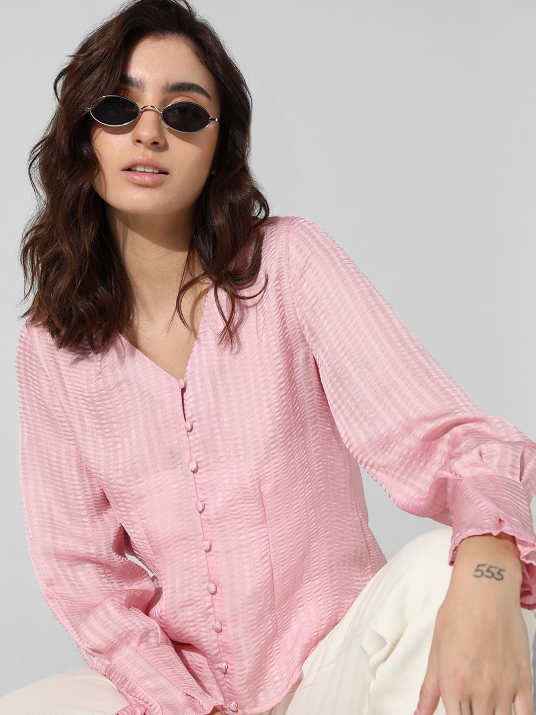 

ONLY Self Design V-Neck Puff Sleeves Shirt Style Top, Pink