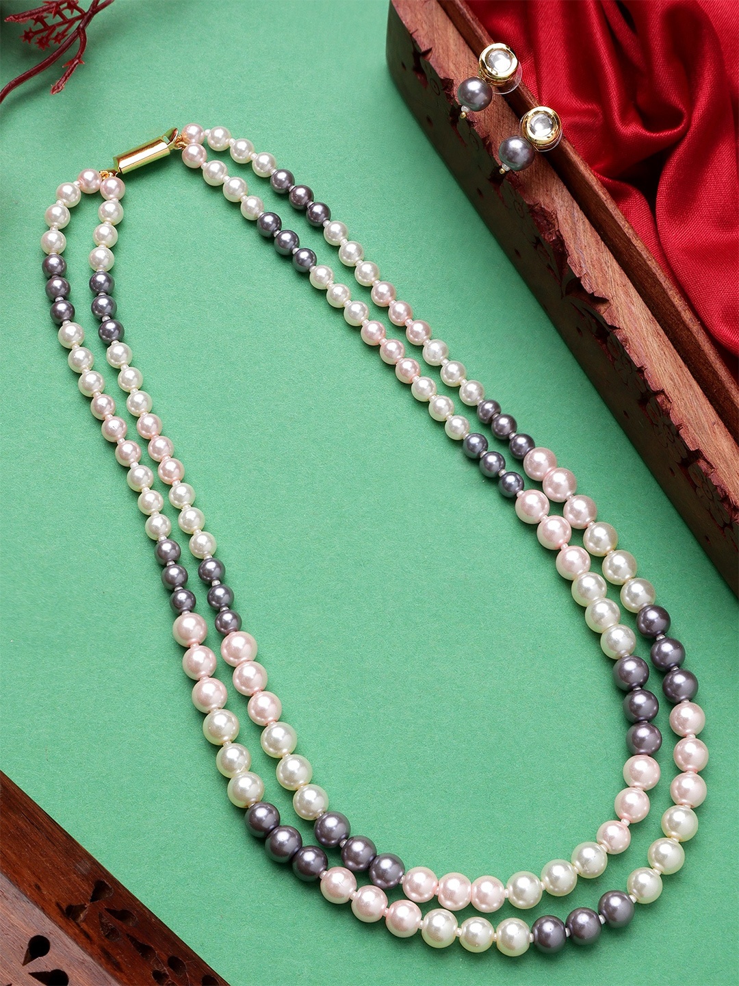 

Mali Fionna Gold-Plated Artificial Beaded Necklace Set, White