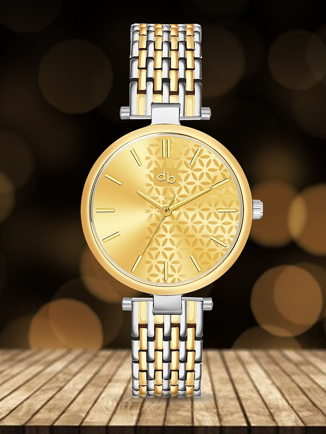 

DressBerry Women Gold Toned Stainless Steel Analogue Watch DB-020-Gold