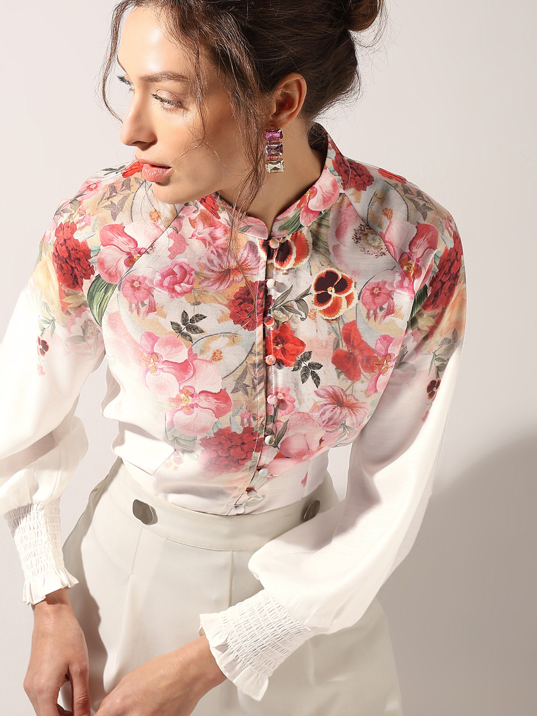 

Vero Moda Floral Printed Puff Sleeves Shirt Style Top, White