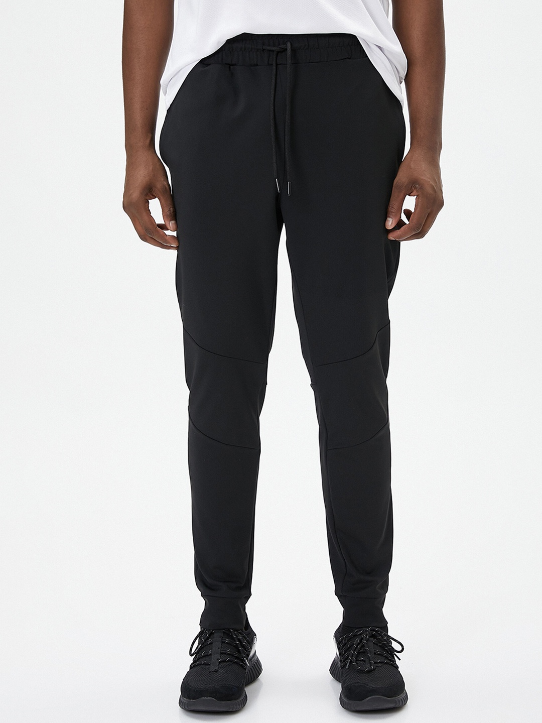 

Koton Men Regular Fit Joggers, Black