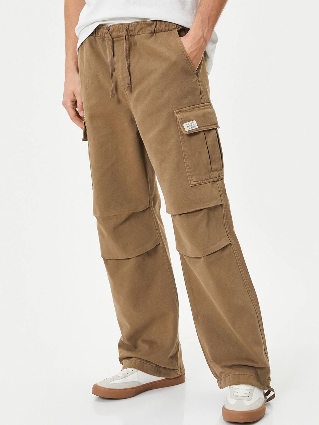 

Koton Men Mid-Rise Pure Cotton Cargos, Brown