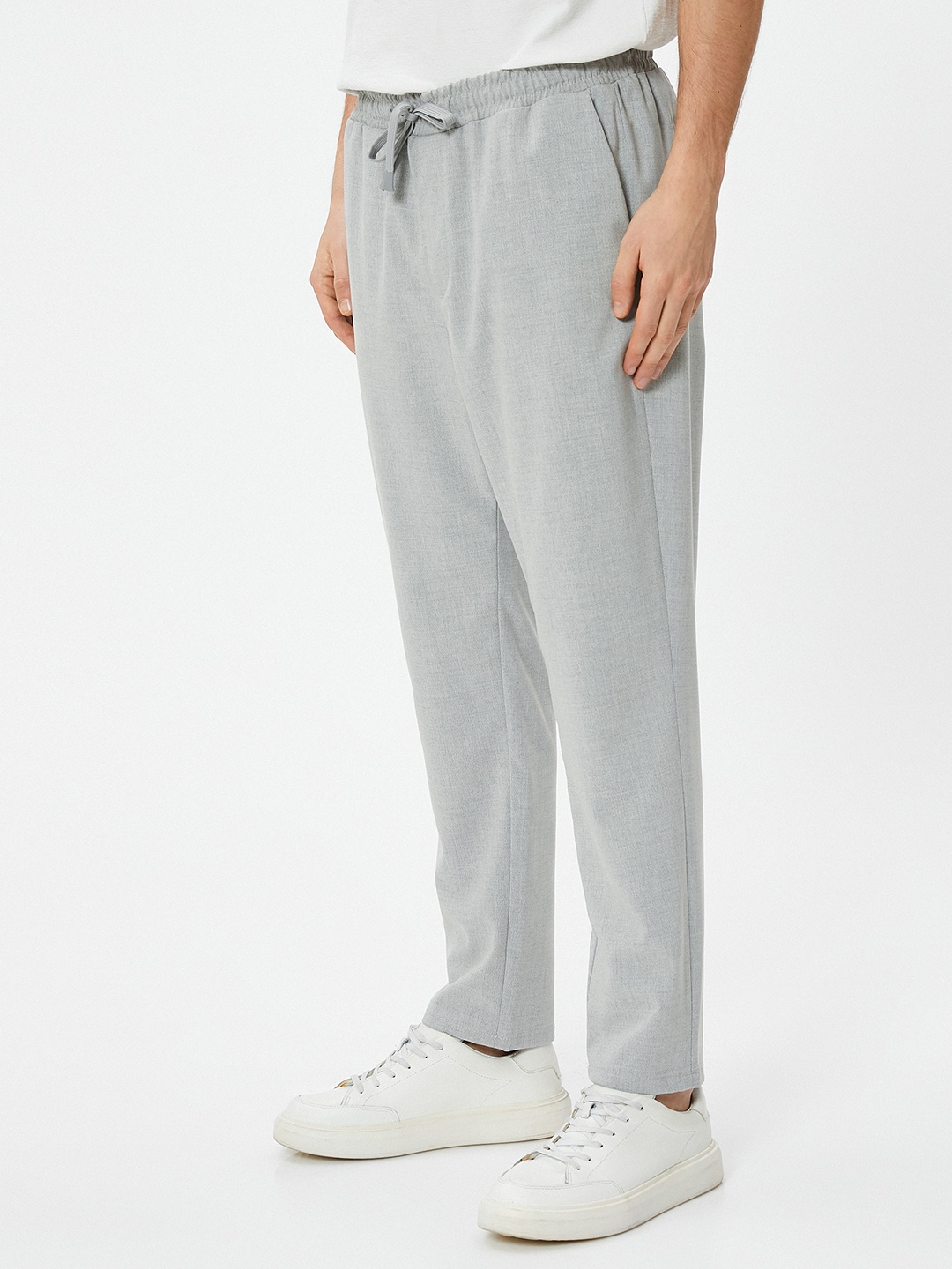 

Koton Men Mid-Rise Trousers, Grey