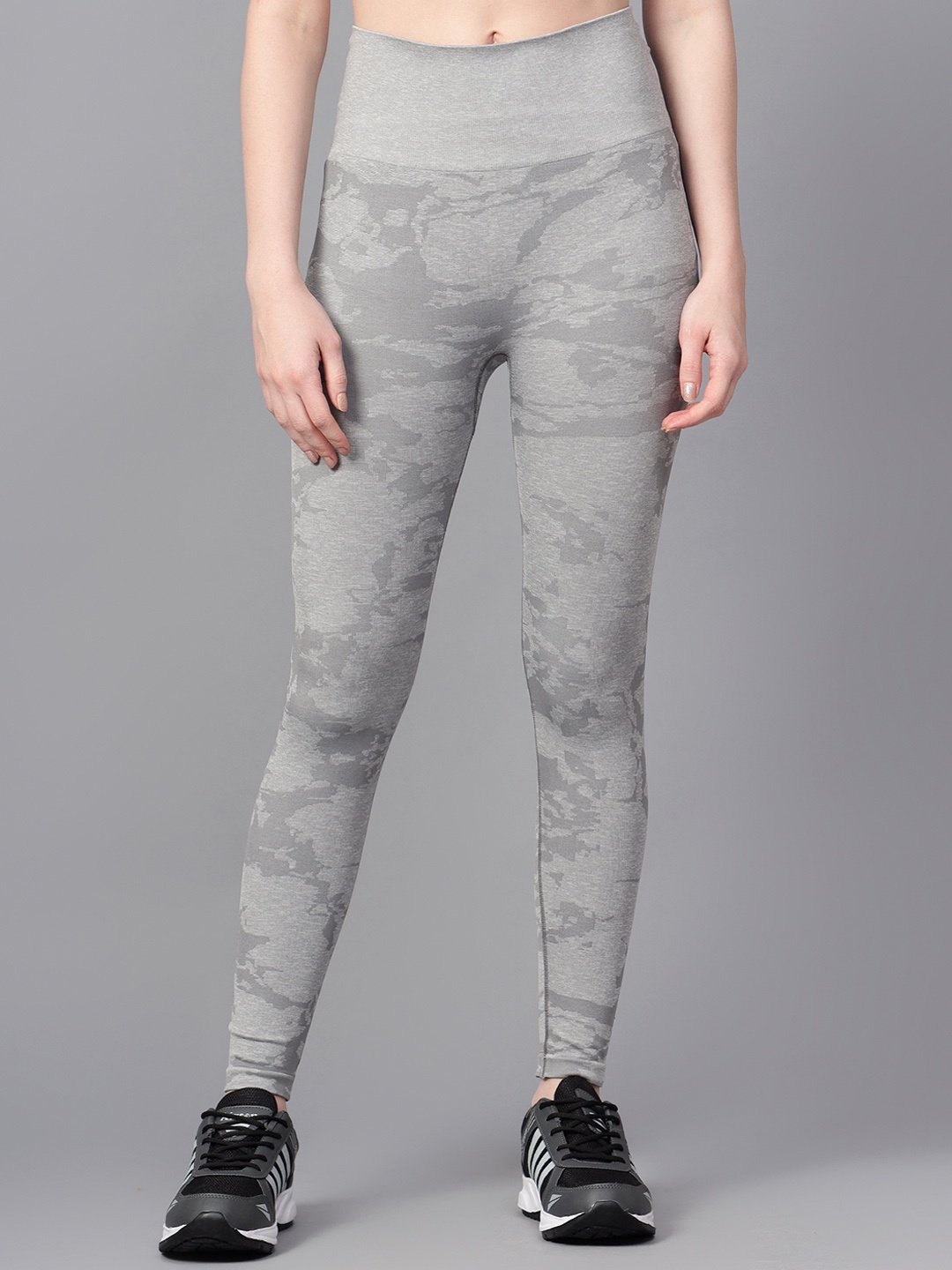 

Trenz Printed Slim-Fit Ankle-Length Gym Tights, Grey