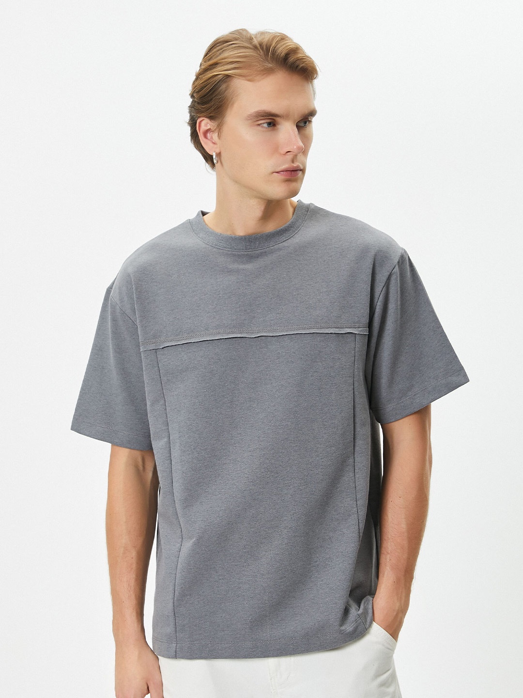 

Koton Round Neck Short Sleeves T-shirt, Grey