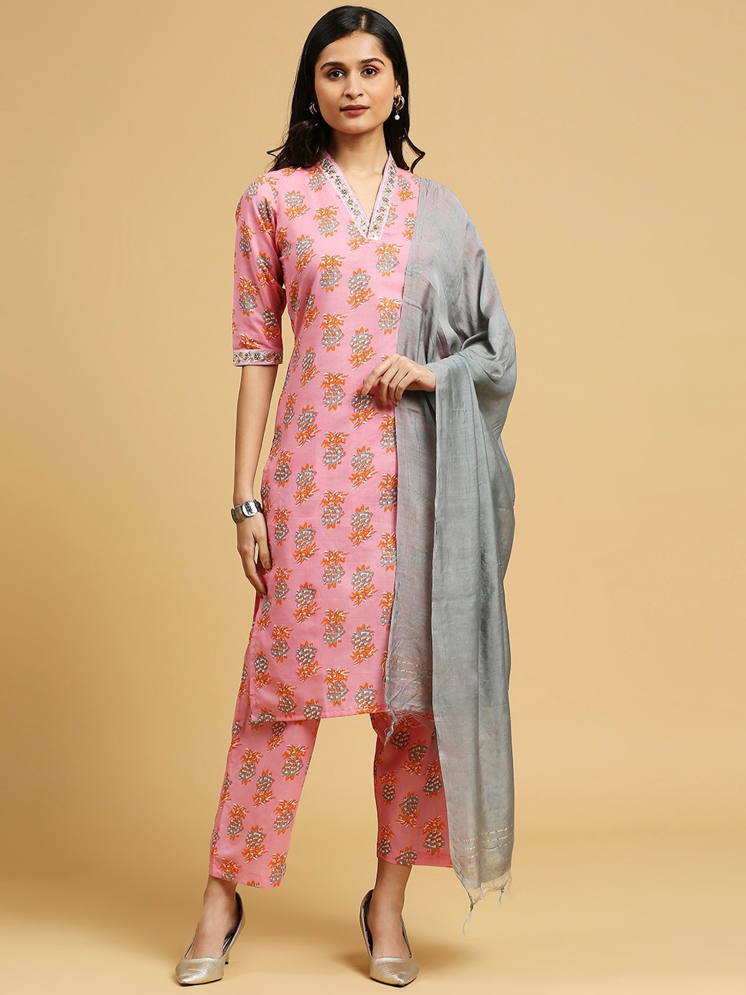 

GUFRINA Floral Printed Sequinned Kurta & Trousers With Dupatta, Peach