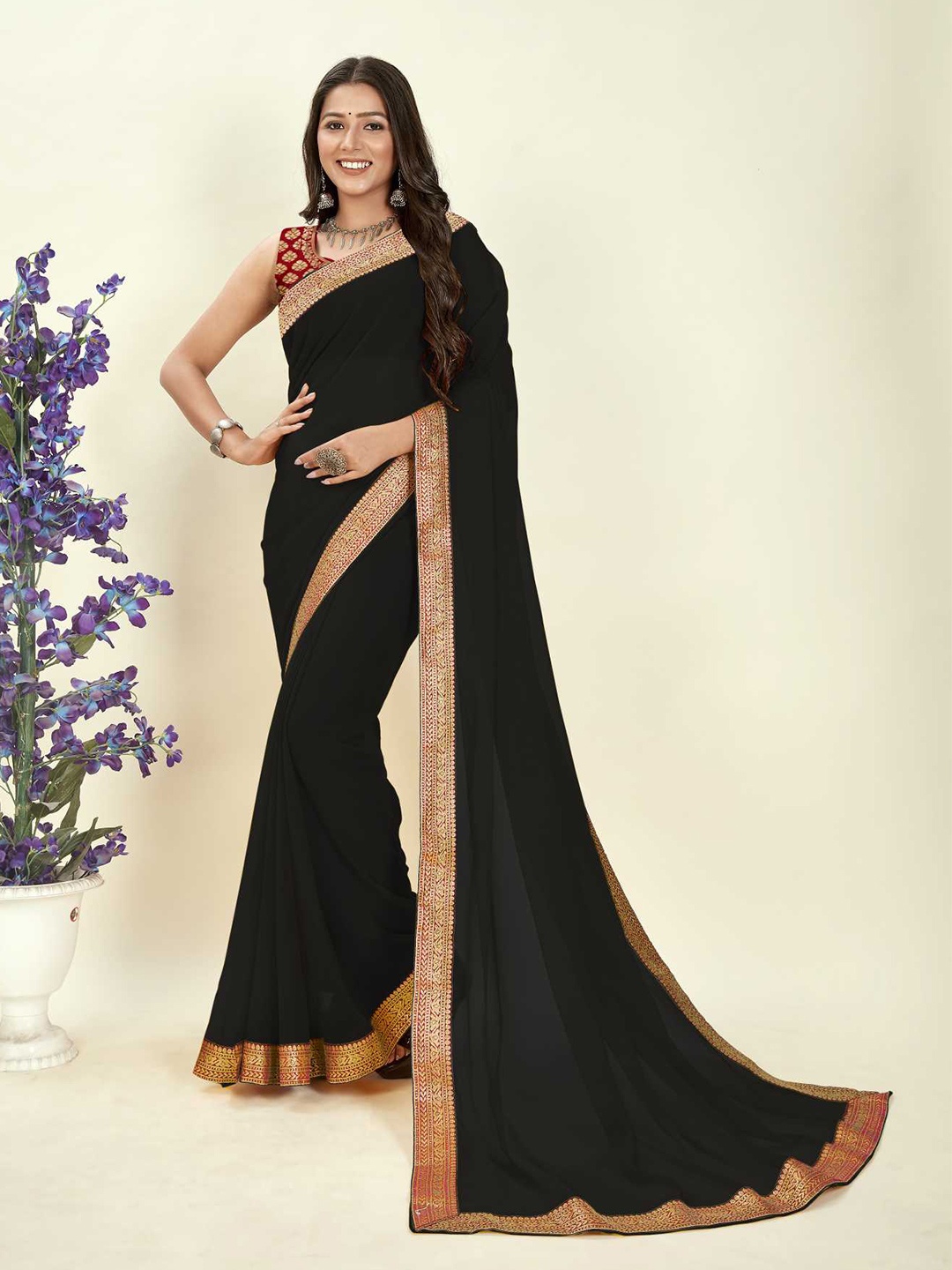 

ANAND SAREES Embellished Zari Saree, Black