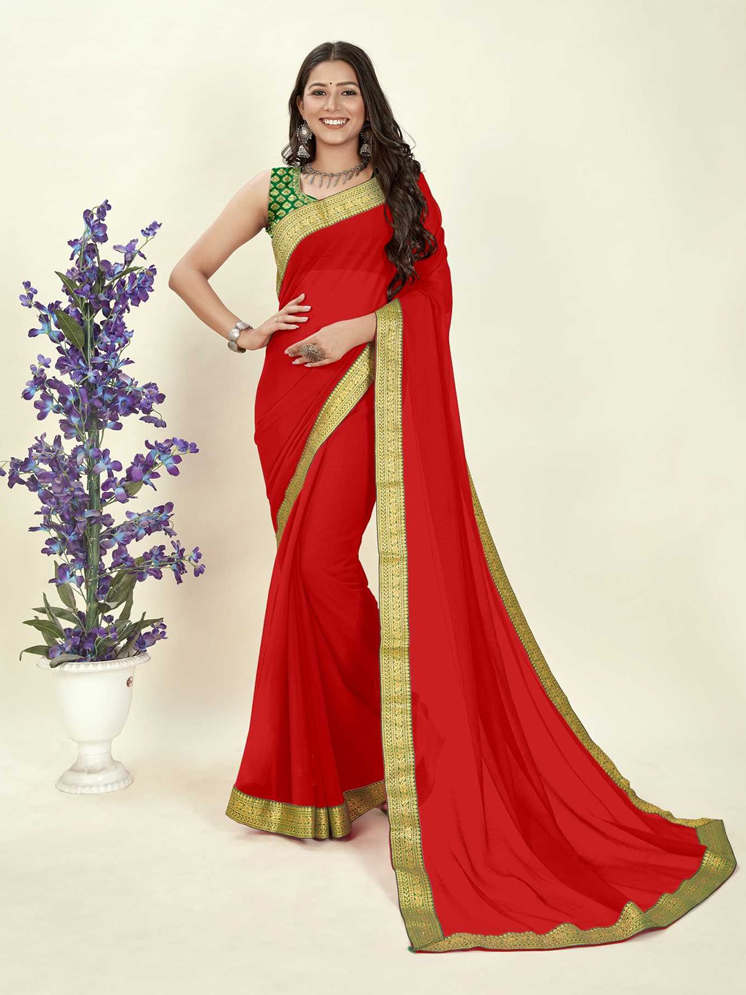 

ANAND SAREES Embellished Zari Saree, Red