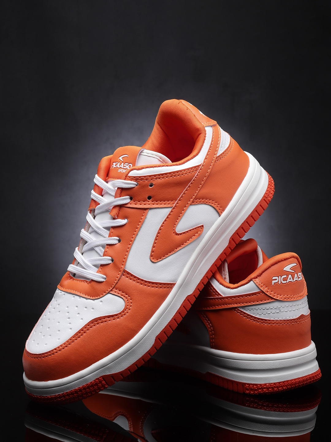 

PICAASO Men Colourblocked Lightweight Sneakers, Orange