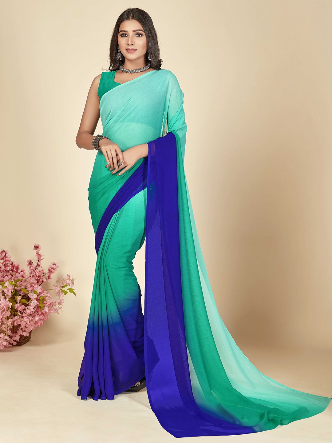 

Moda Rapido Colourblocked Saree, Green