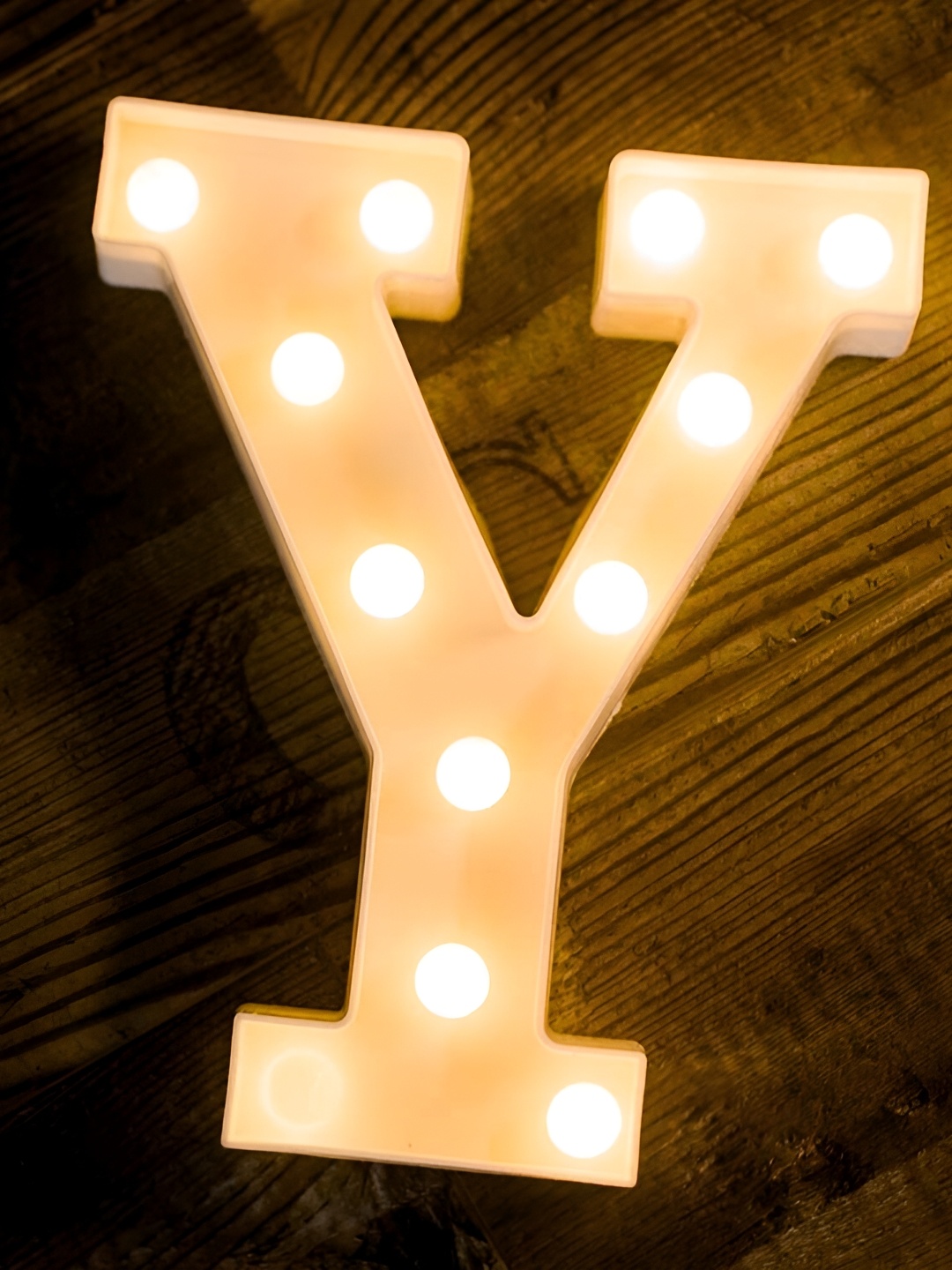 

Satyam Kraft White Abstract Acrylic Alphabet Shaped Contemporary Table Lamps