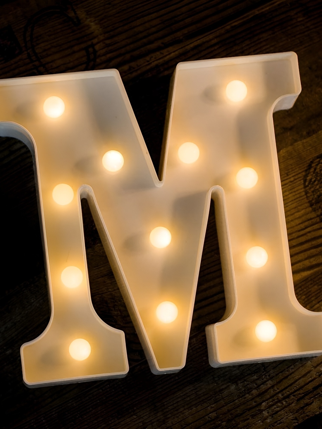 

Satyam Kraft White Acrylic Contemporary Alphabet Shaped Led Table Lamp