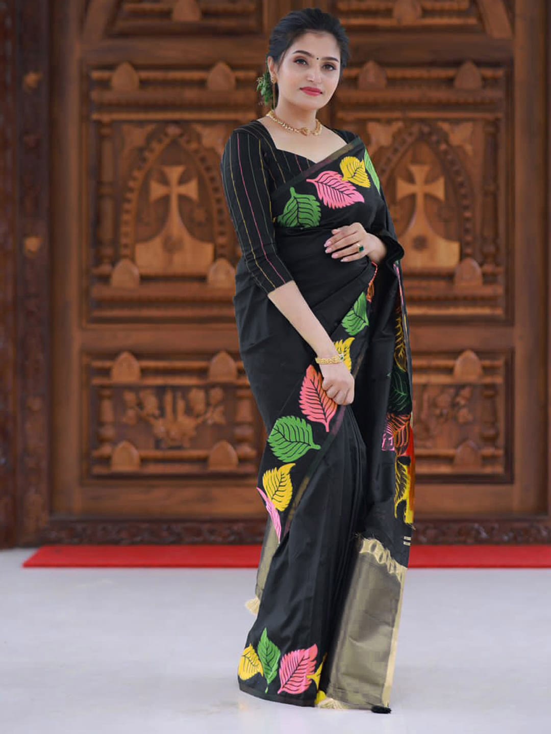 

Mitera Floral Printed Zari Banarasi Saree, Black