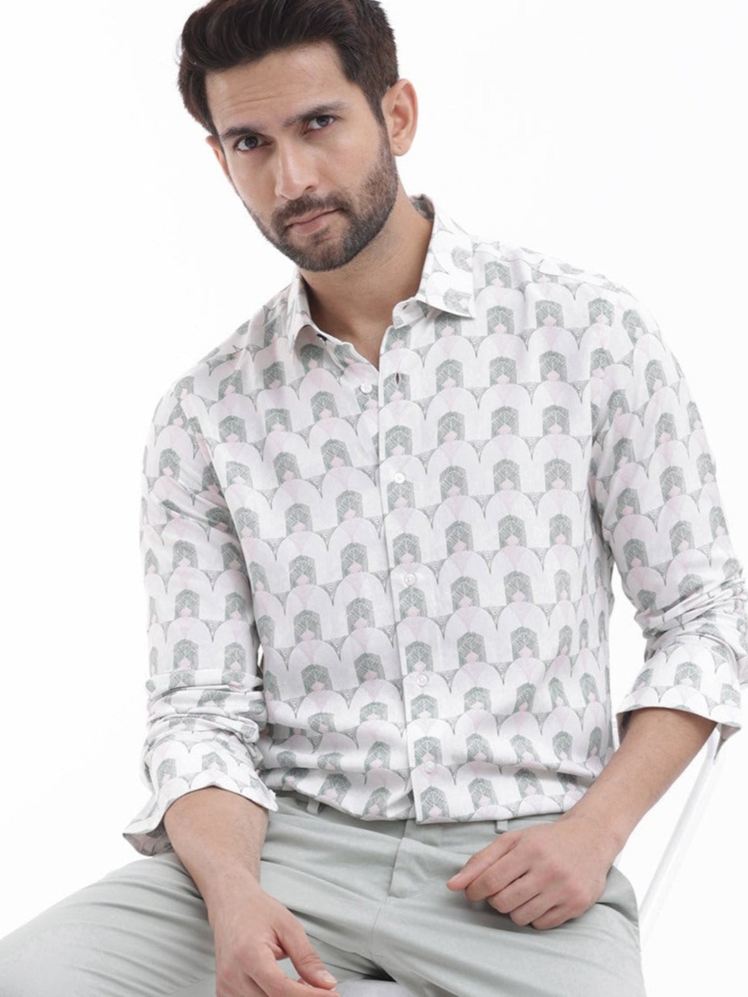 

RARE RABBIT Men Balic Slim Fit Ethnic Motifs Printed Shirt, Green