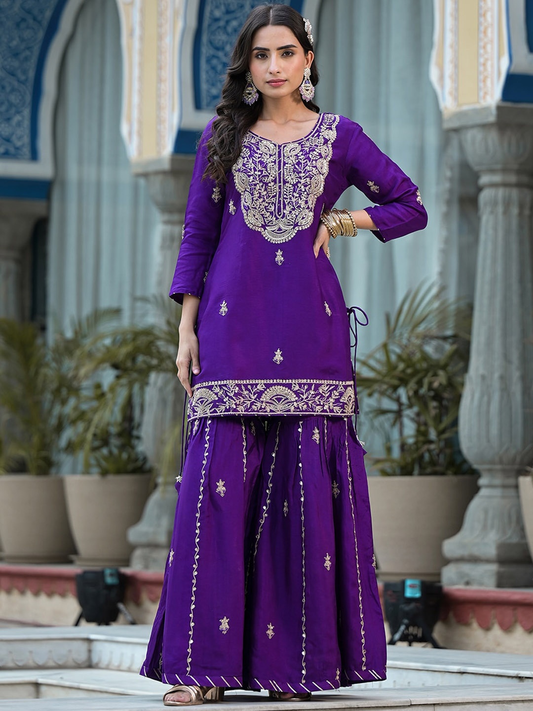 

Chandbaali Floral Embroidered Zardozi Pure Silk Kurta With Trousers & Dupatta, Purple