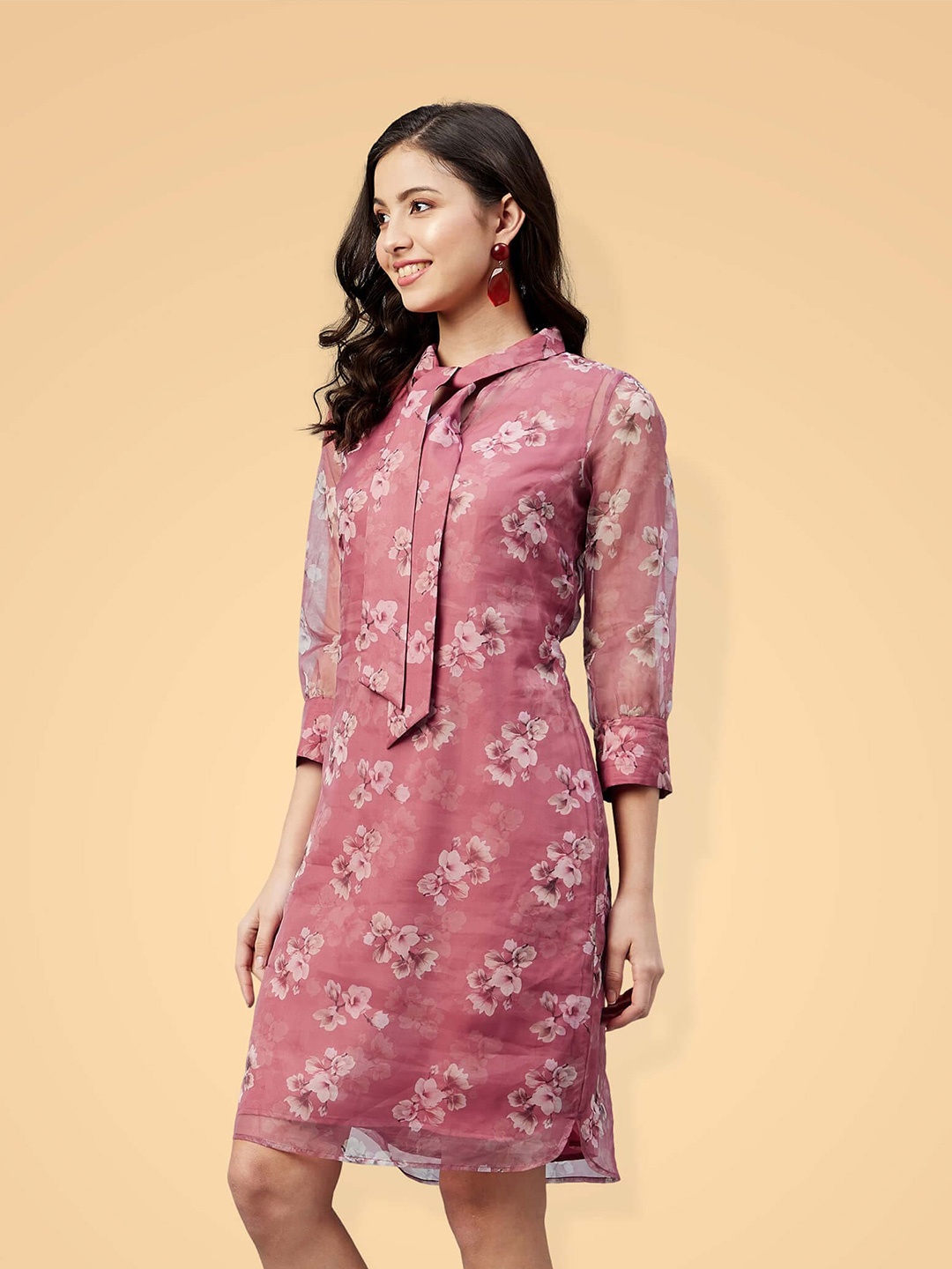 

SALT ATTIRE Floral Printed Tie-ups Neck Cuffed Sleeves A-Line Dress, Pink