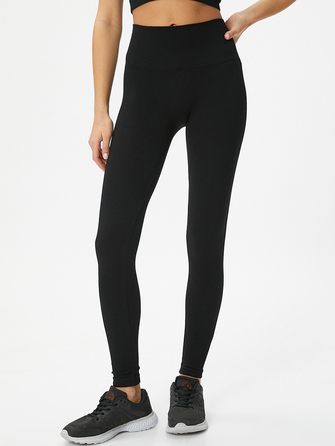 

Koton Women Slim-Fit Ankle-Length Tights, Black