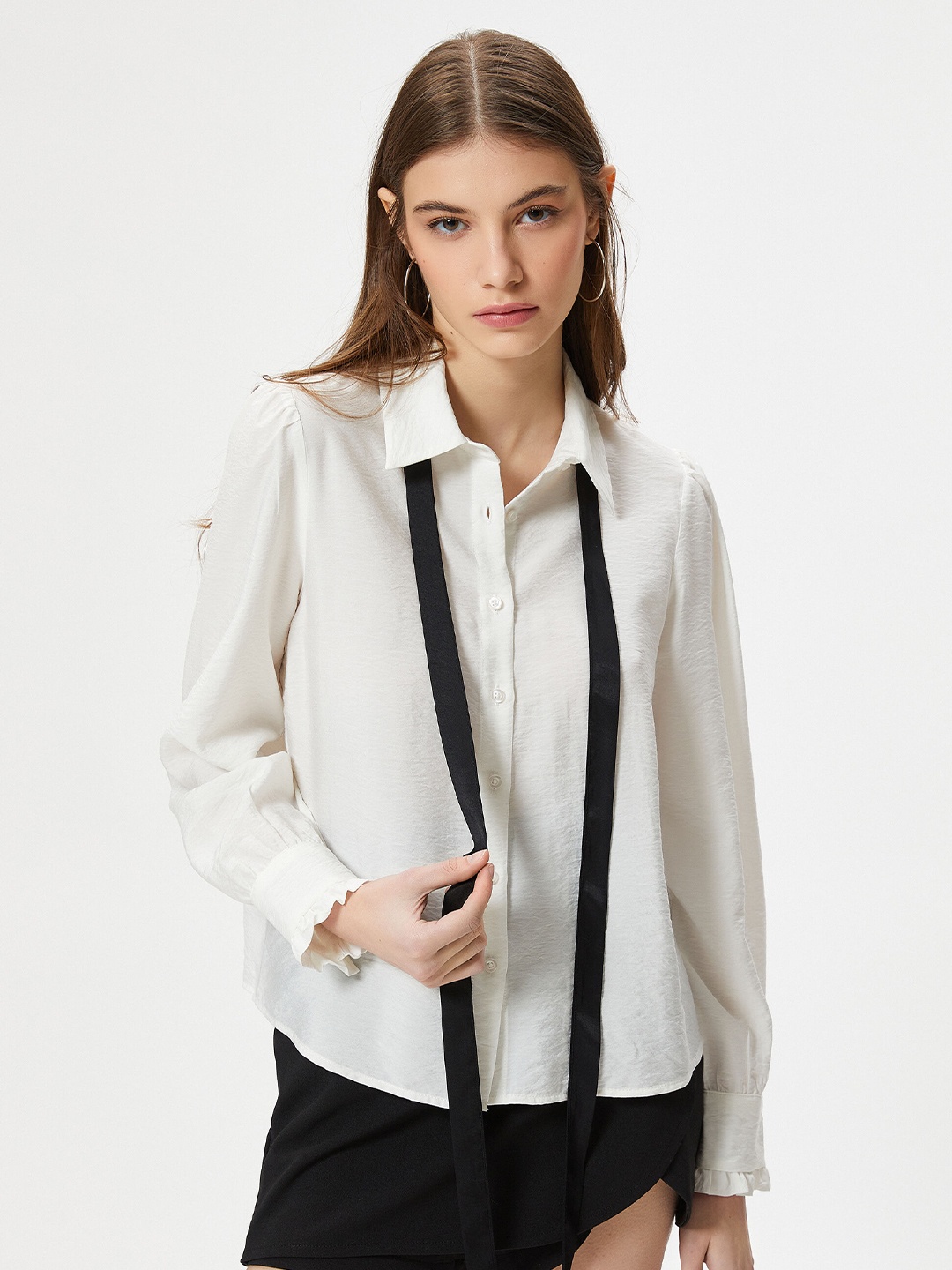 

Koton Spread Collar Self Design Casual Shirt, White