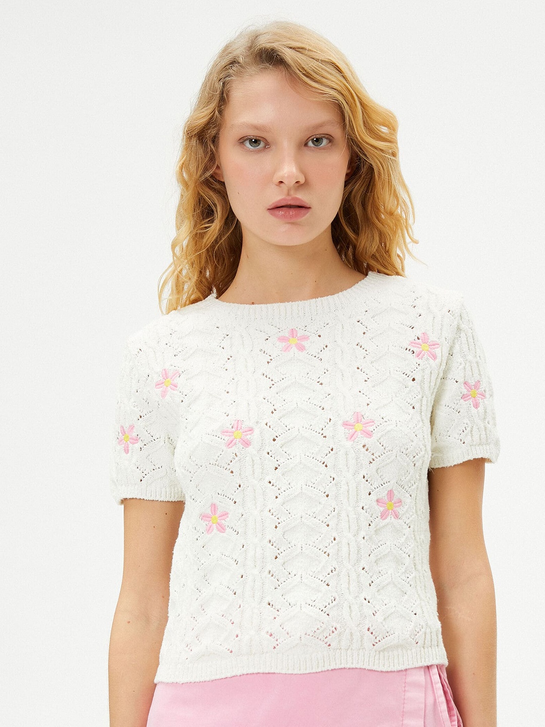 

Koton Open Knit Self Design Pullover Sweater, Off white