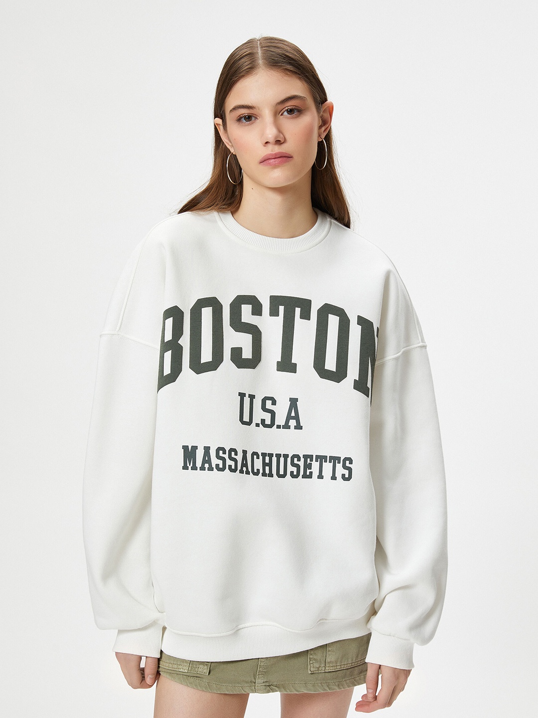 

Koton Alphanumeric Printed Round Neck Cotton Pullover Sweatshirt, White