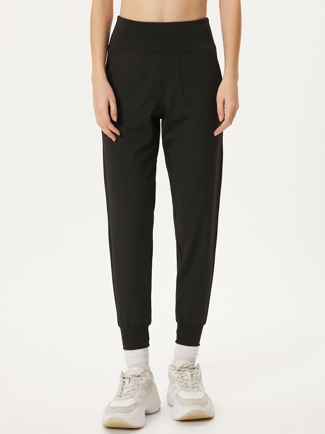 

Koton Women Mid-Rise Joggers, Black
