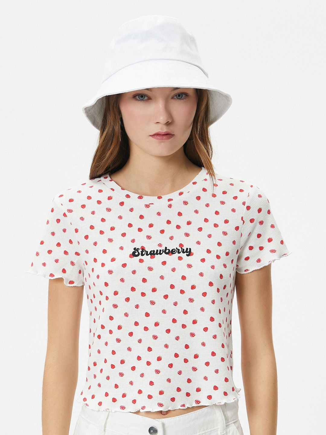 

Koton Conversational Printed Round Neck Cotton T-shirt, White
