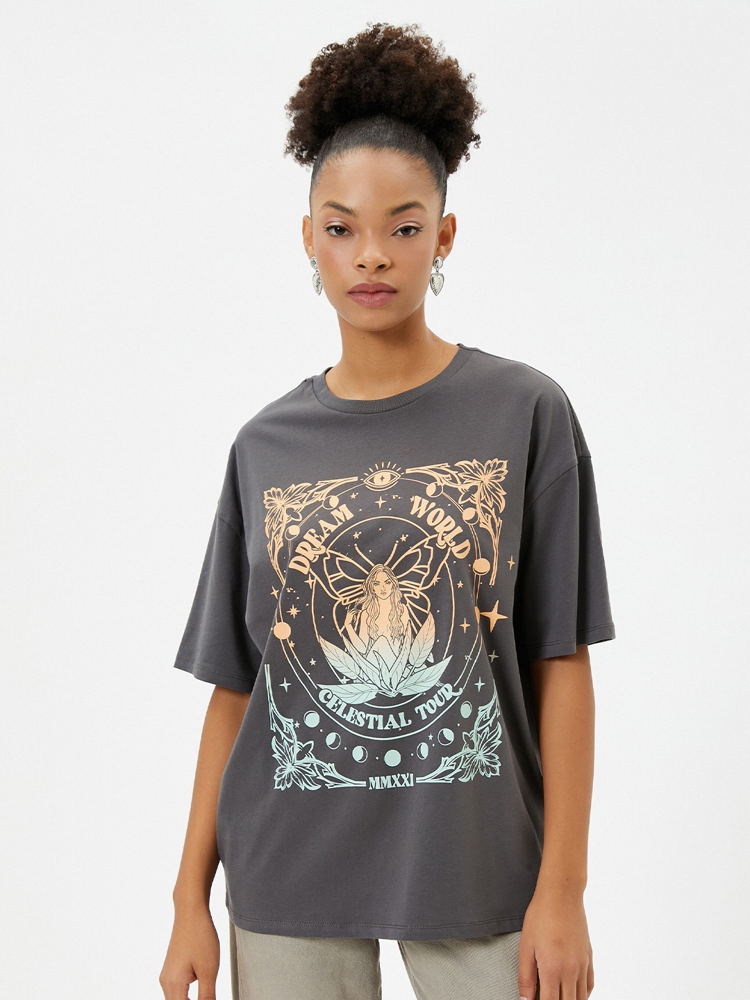 

Koton Graphic Printed Drop-Shoulder Sleeves Pure Cotton T-shirt, Grey