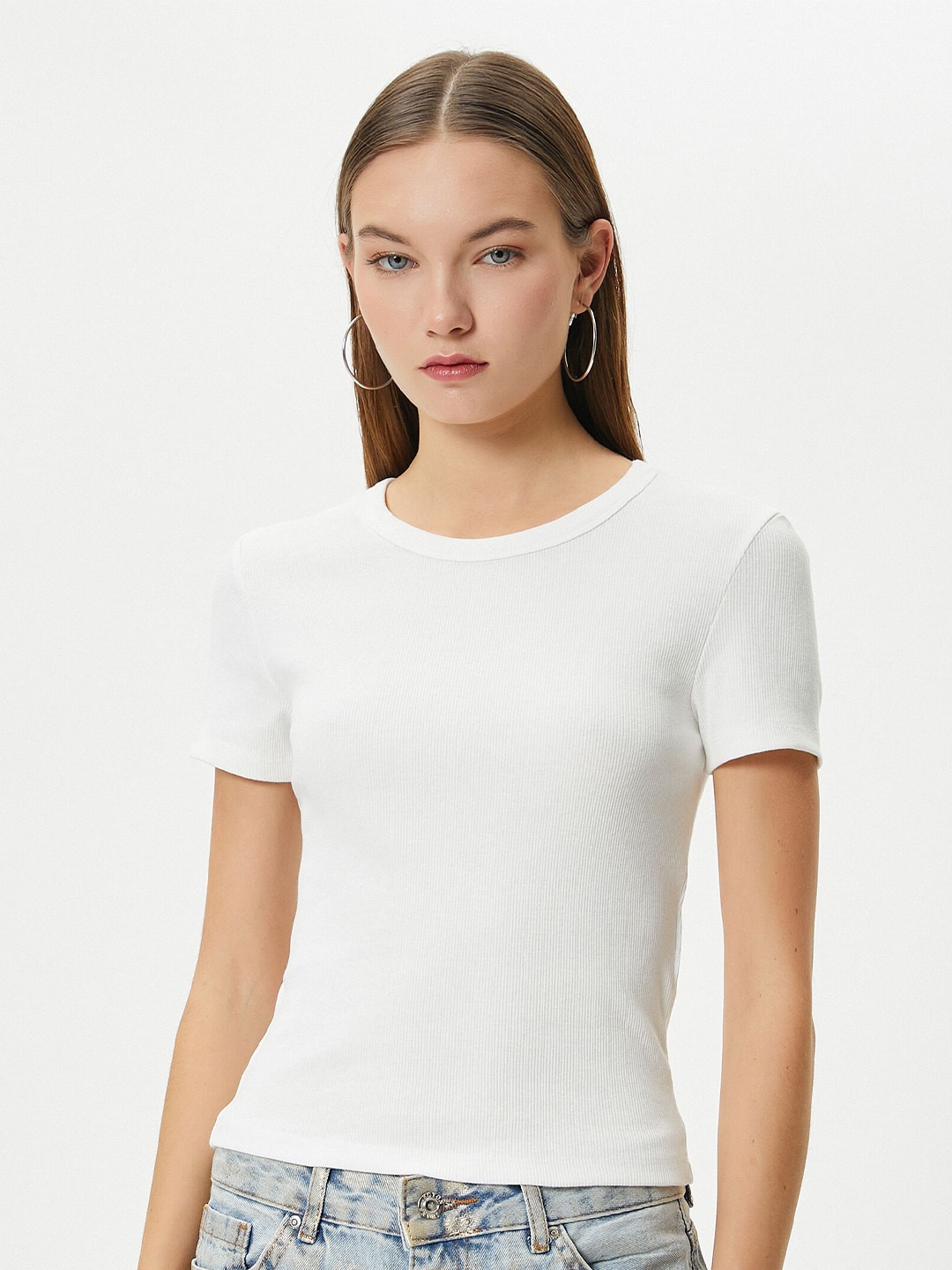 

Koton Round Neck Short Sleeves T-shirt, White