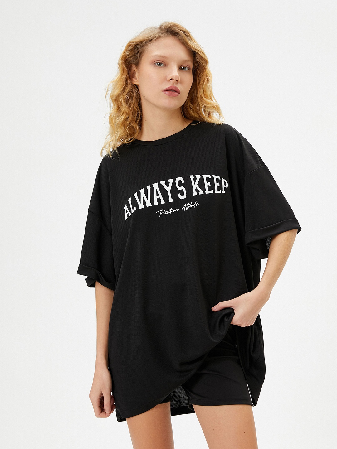 

Koton Typography Printed Drop-Shoulder Sleeves Pure Cotton T-shirt, Black