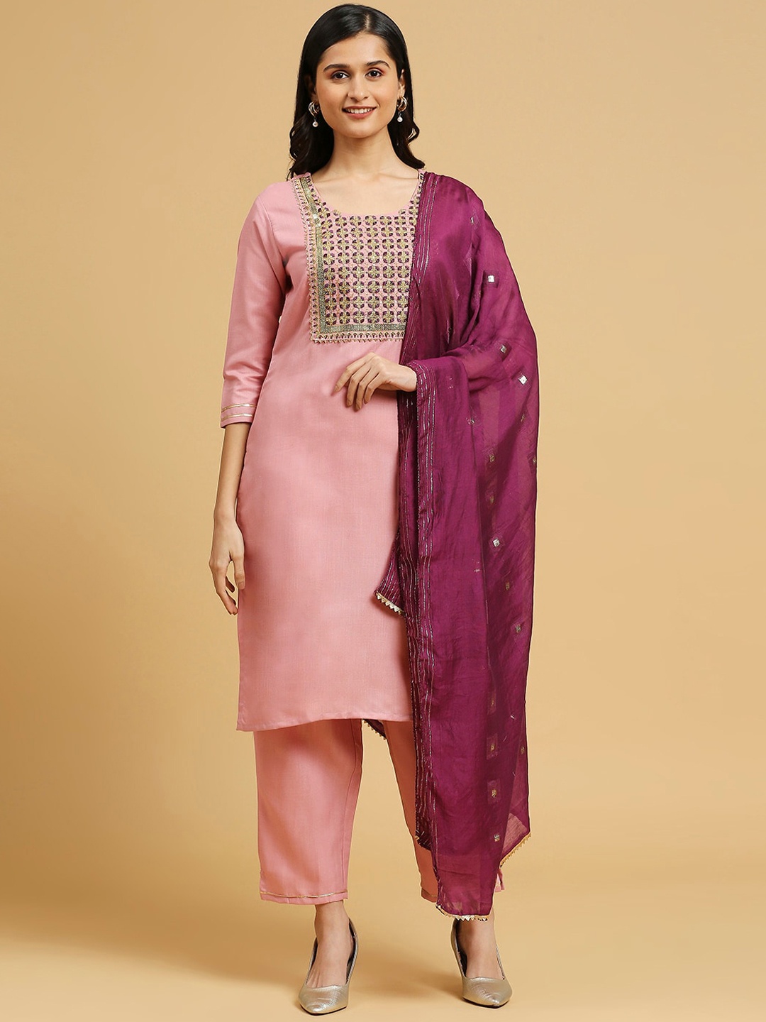 

GUFRINA Ethnic Motifs Yoke Design Pure Cotton Straight Kurta & Trousers With Dupatta, Pink