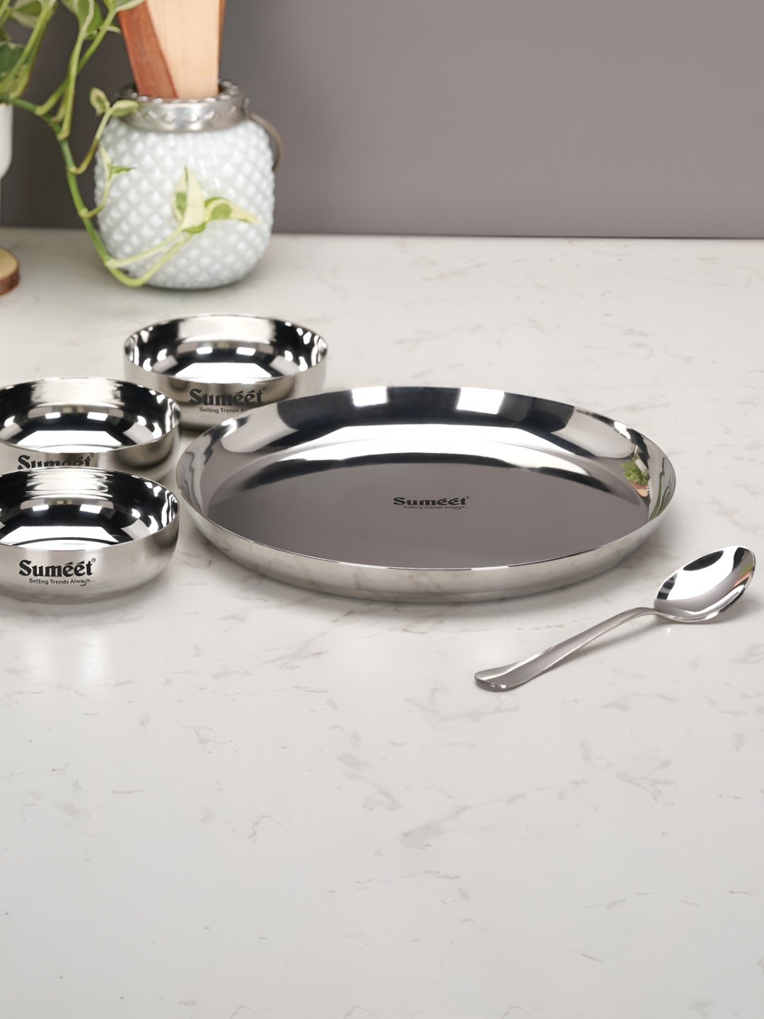 

Sumeet 4 Pieces Stainless Steel Glossy Dinner Set, Silver