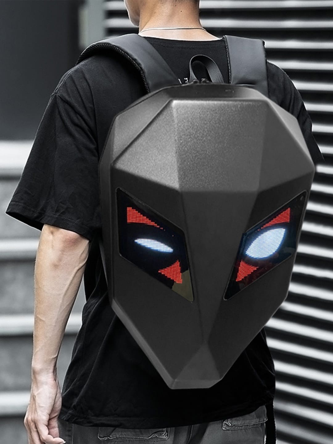 

REDHORNS Unisex Contrast Detail LED Backpack With USB Charging Port, Black