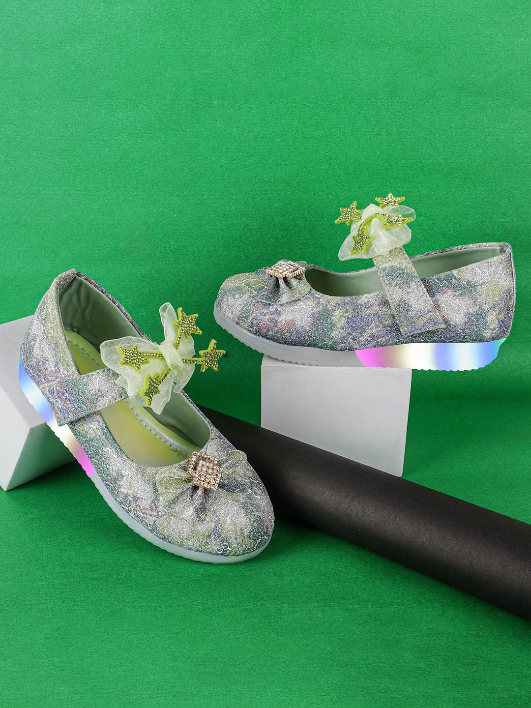 

BAESD Girls Printed Anti Skid Bow Detailed LED Ballerinas, Green