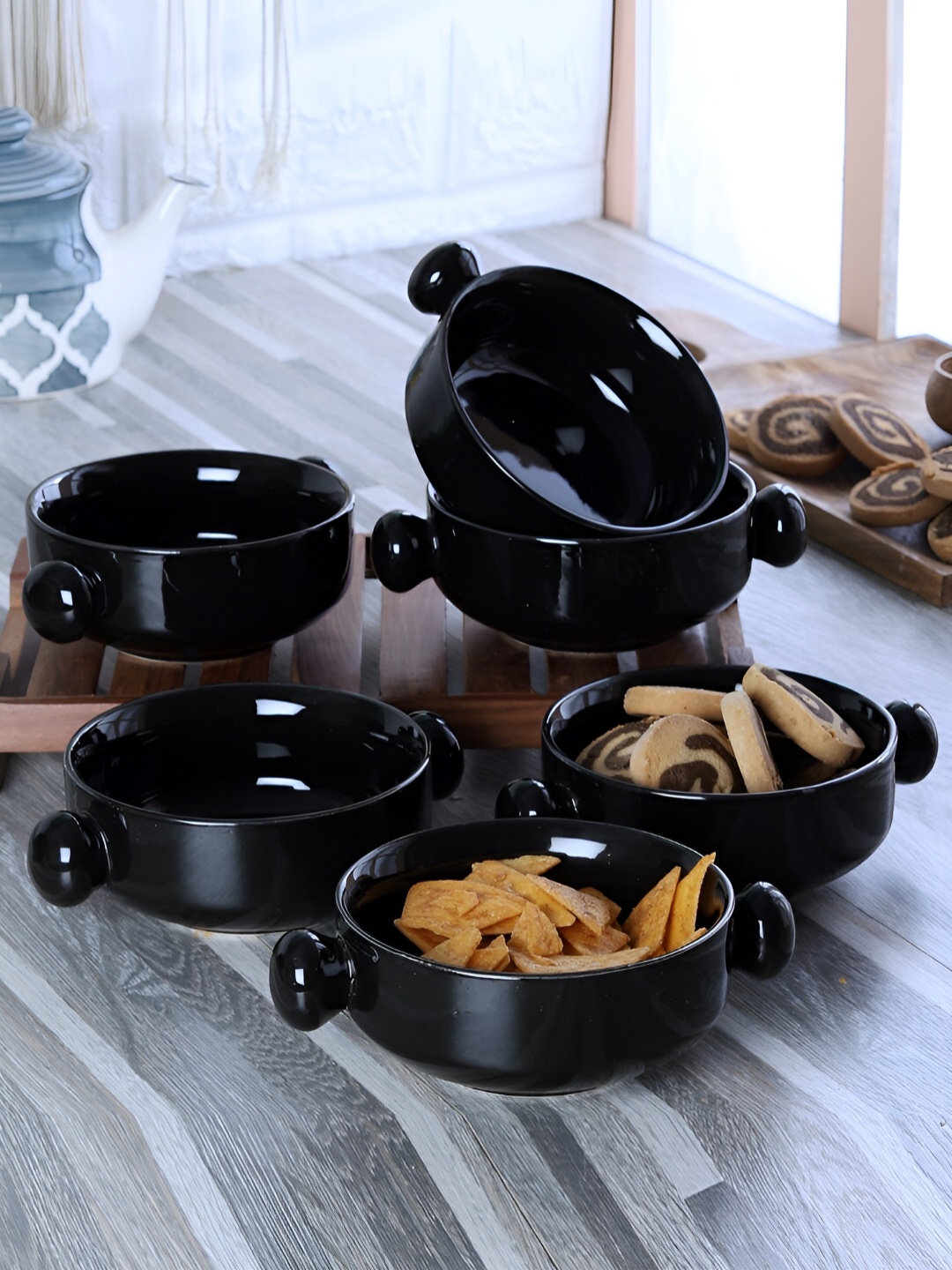 

CDI Black 6 Pieces Ceramic Glossy Soup Bowls