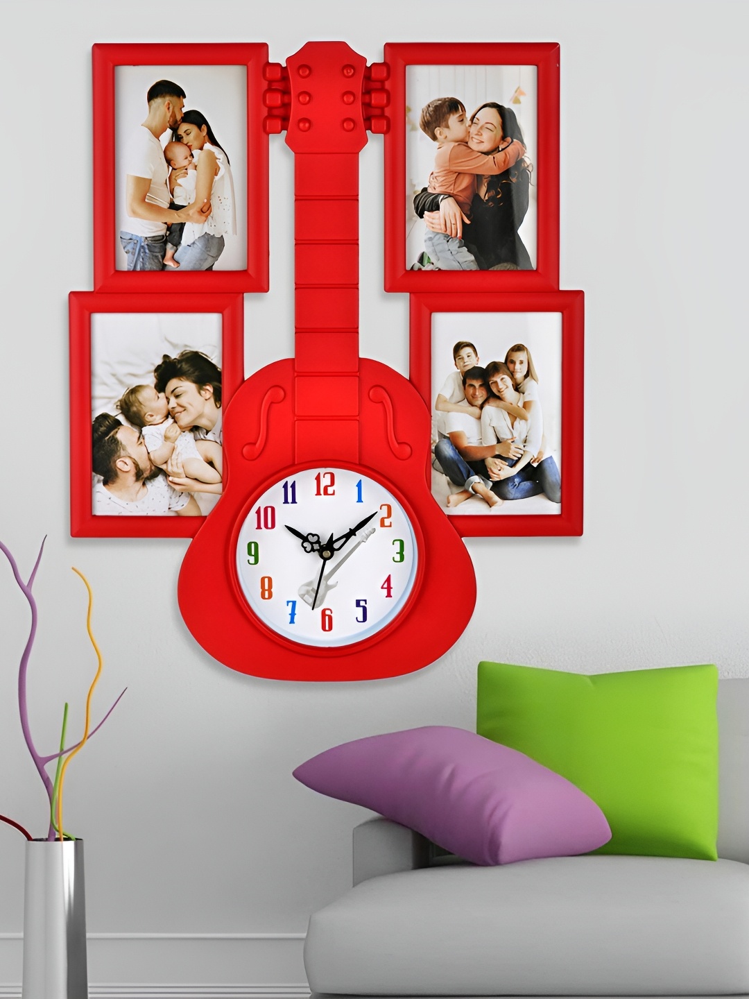 

Attractionz Red & White Round Shaped Contemporary Analogue Wall Clock With Photo Frame