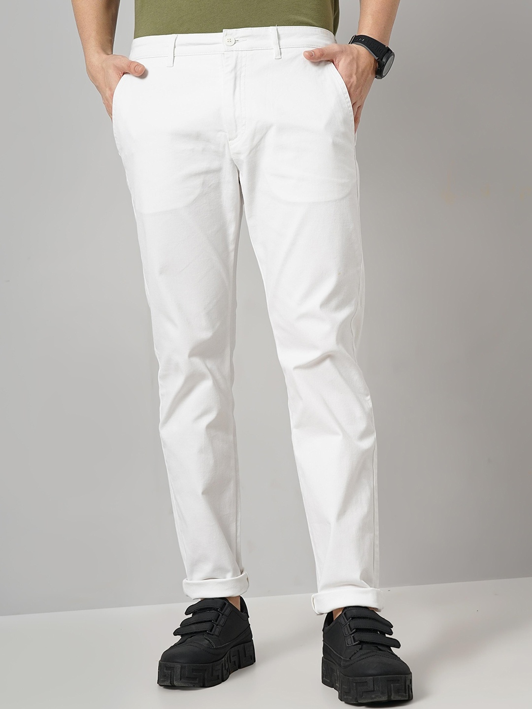 

Celio Men Mid-Rise Chinos Trousers, Off white