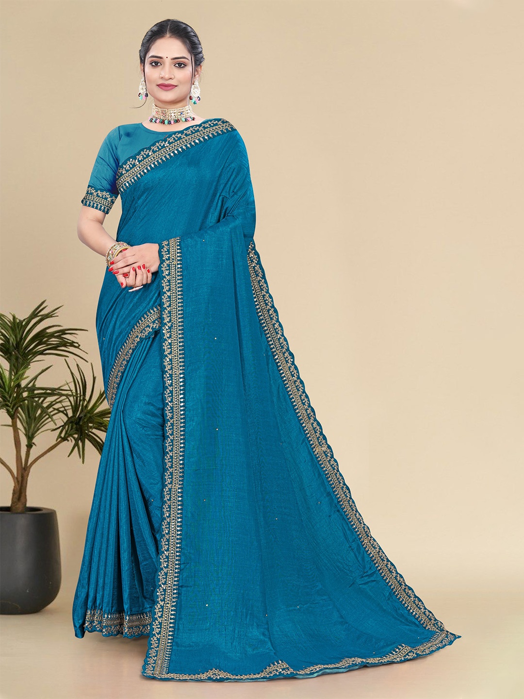 

Celeb Styles Sequinned Embellished Saree, Teal