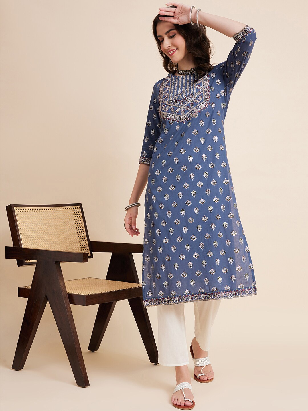 

Ramas Ethnic Motifs Printed Sequins Straight Cotton Kurta, Blue