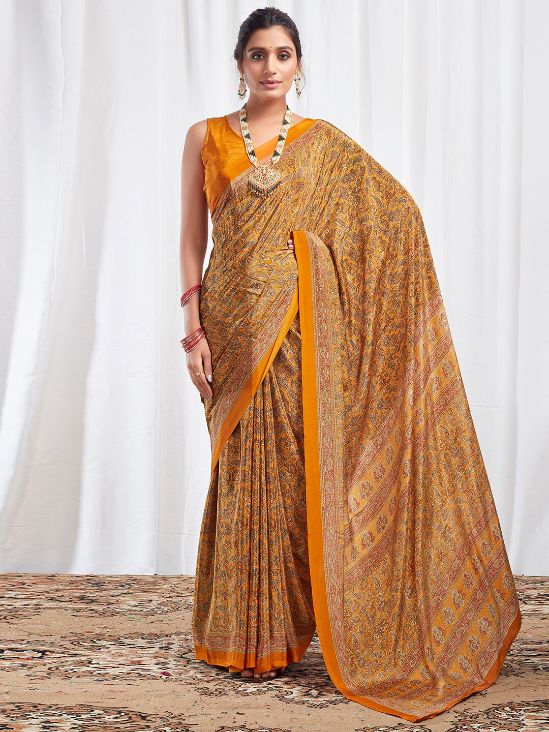 

Satrani Yellow & Red Paisley Printed Sungudi Saree
