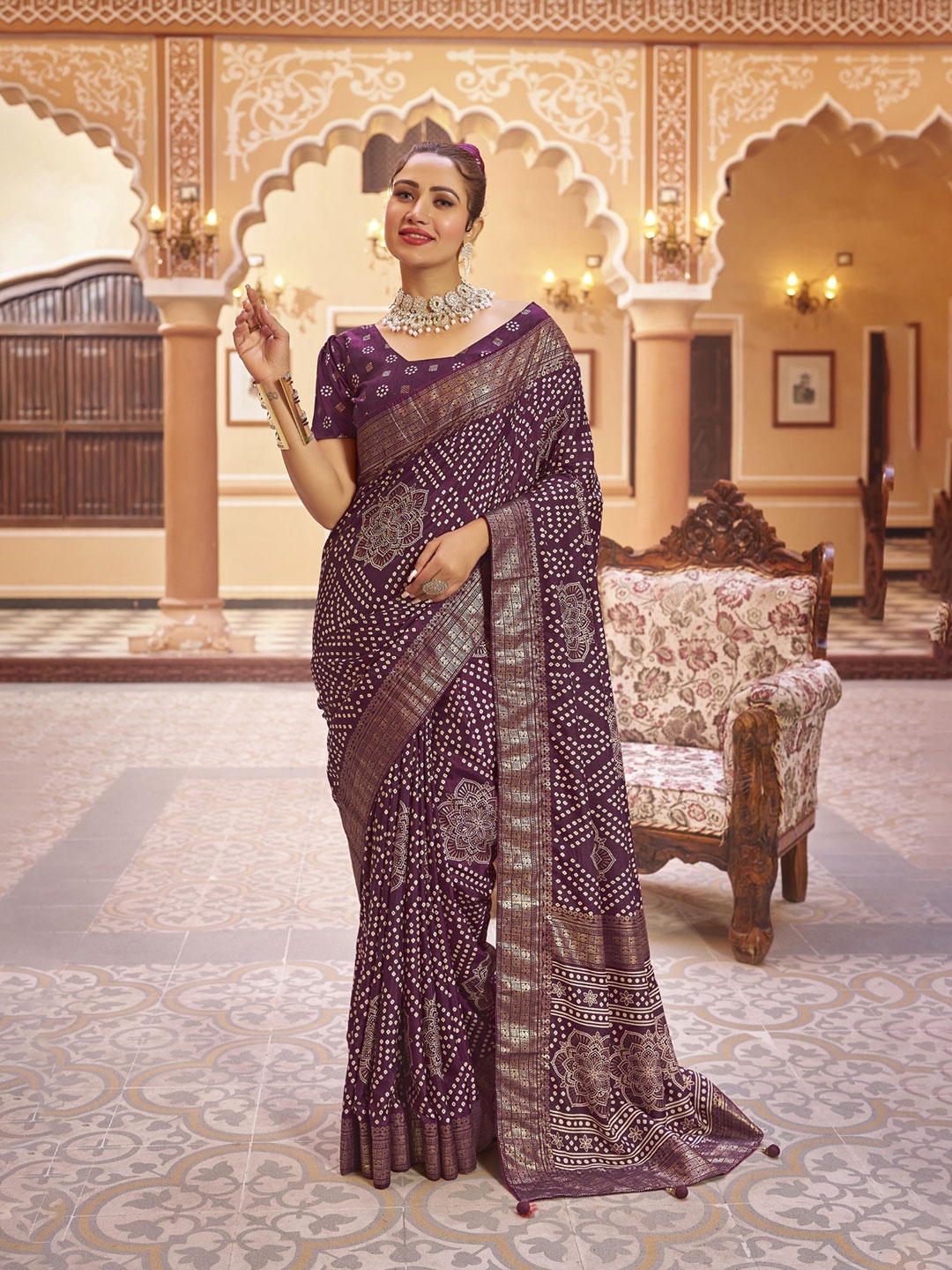 

LeeliPeeri Designer Bandhani Zari Saree, Purple