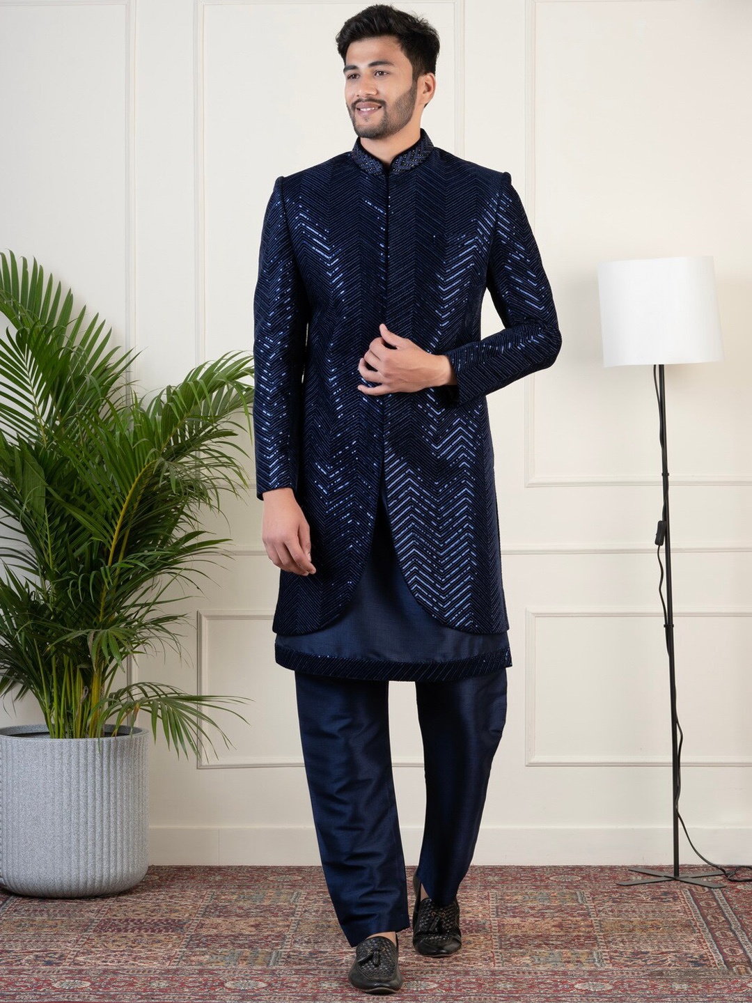 

TheEthnic.Co Embroidered Sequinned Velvet Sherwani Set, Navy blue