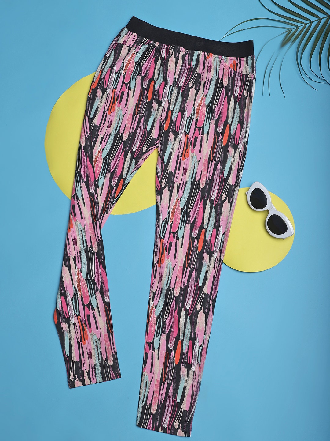 

NEUDIS Girls Abstract Printed Relaxed Cotton Trousers, Black