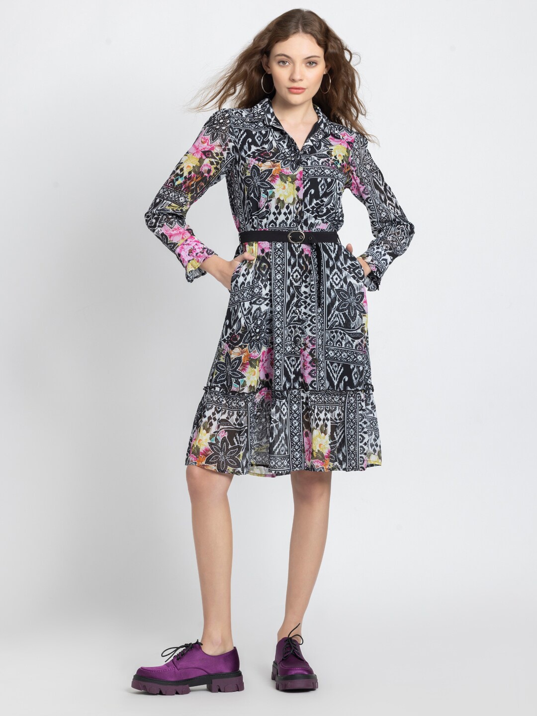 

SHAYE Shirt Collar Floral Printed Long Sleeves Georgette A-Line Casual Dress, Black