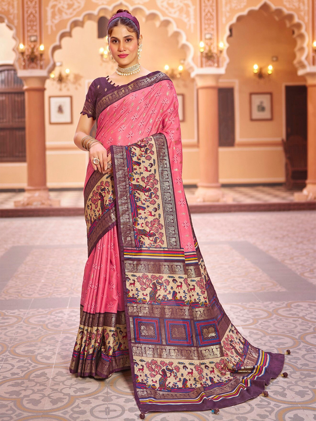 

LeeliPeeri Designer Ethnic Motifs Zari Saree, Peach