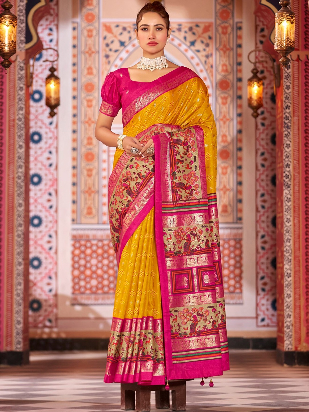 

LeeliPeeri Designer Ethnic Motifs Printed Saree, Yellow