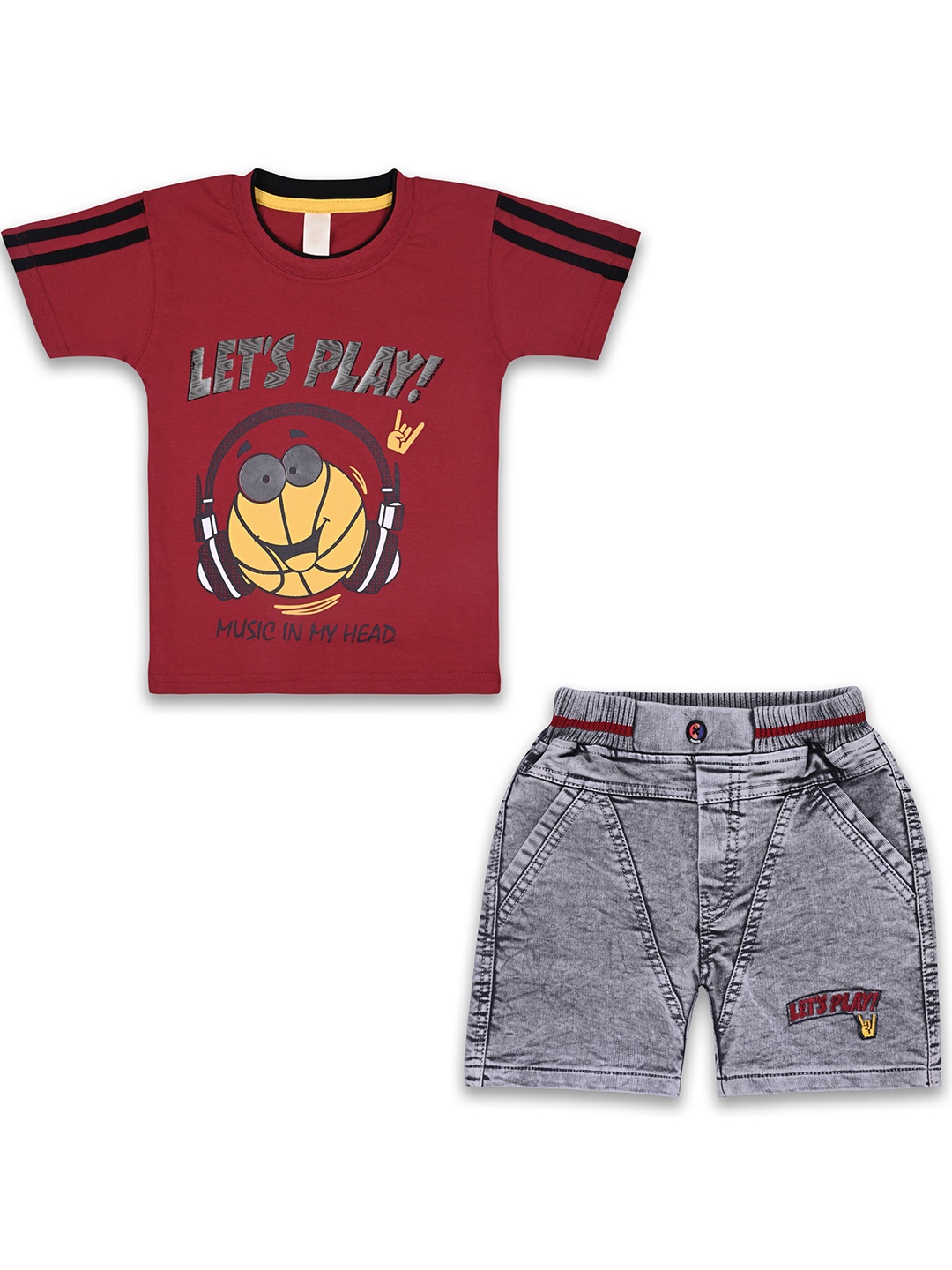 

Wish Karo Boys Printed T-shirt With Shorts, Red
