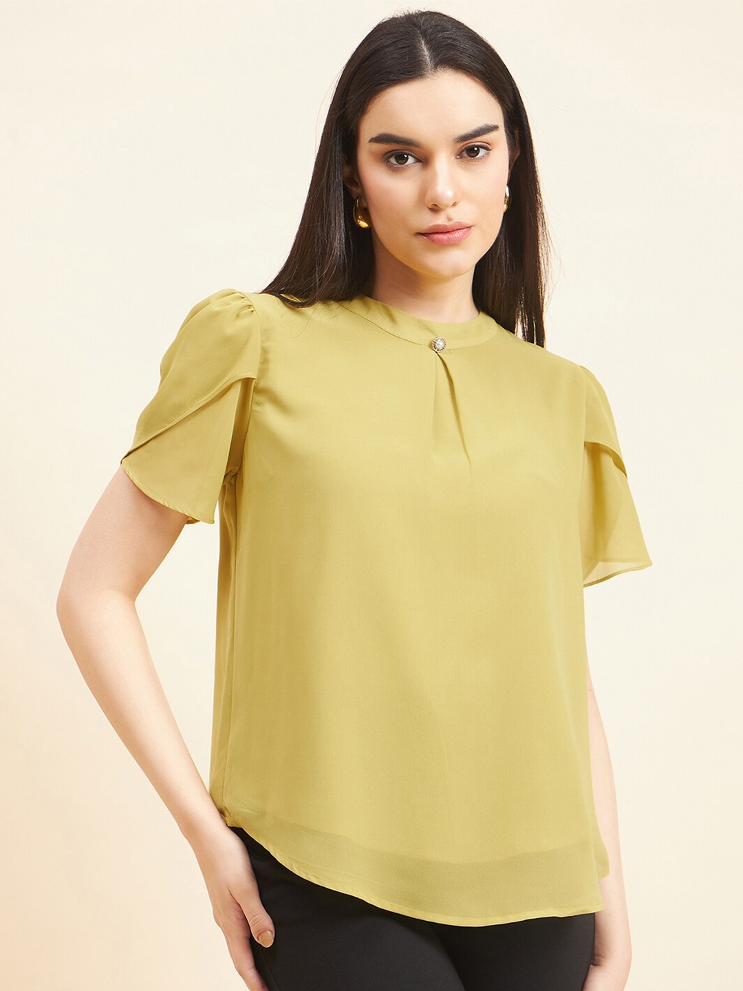 

Gipsy Flutter Sleeves Georgette Top, Lime green
