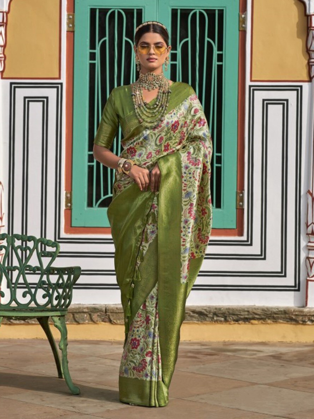 

LeeliPeeri Designer Floral Zari Silk Cotton Designer Saree, Green